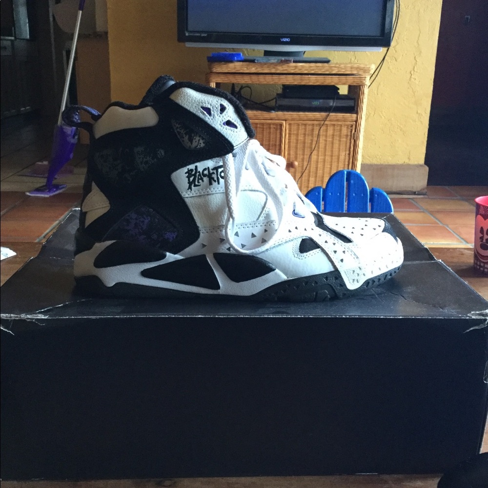 Reebok blacktop battleground pumps
